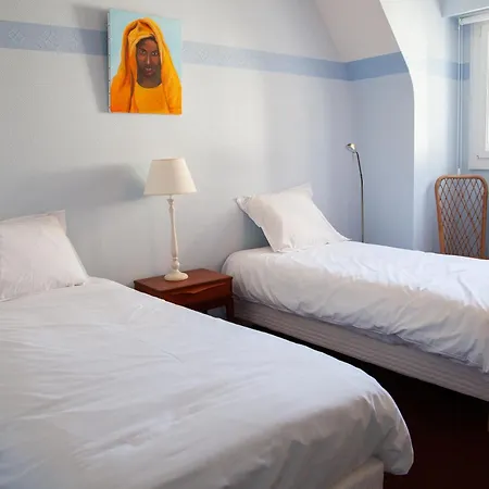 Familiale A 50 M De La Plage, 4 Chambres, Terrasse & Garage *