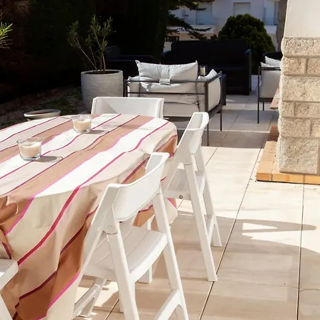 Familiale A 50 M De La Plage, 4 Chambres, Terrasse & Garage فيلة *