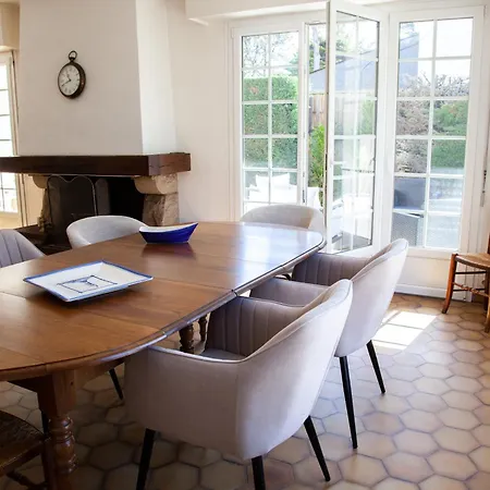 Familiale A 50 M De La Plage, 4 Chambres, Terrasse & Garage فيلة