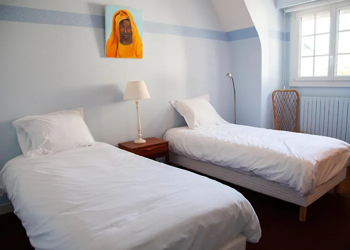 Familiale A 50 M De La Plage, 4 Chambres, Terrasse & Garage *