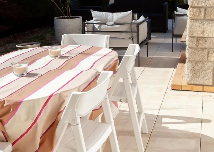 Familiale A 50 M De La Plage, 4 Chambres, Terrasse & Garage 빌라 *