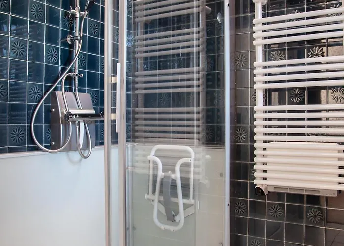 Familiale A 50 M De La Plage, 4 Chambres, Terrasse & Garage *